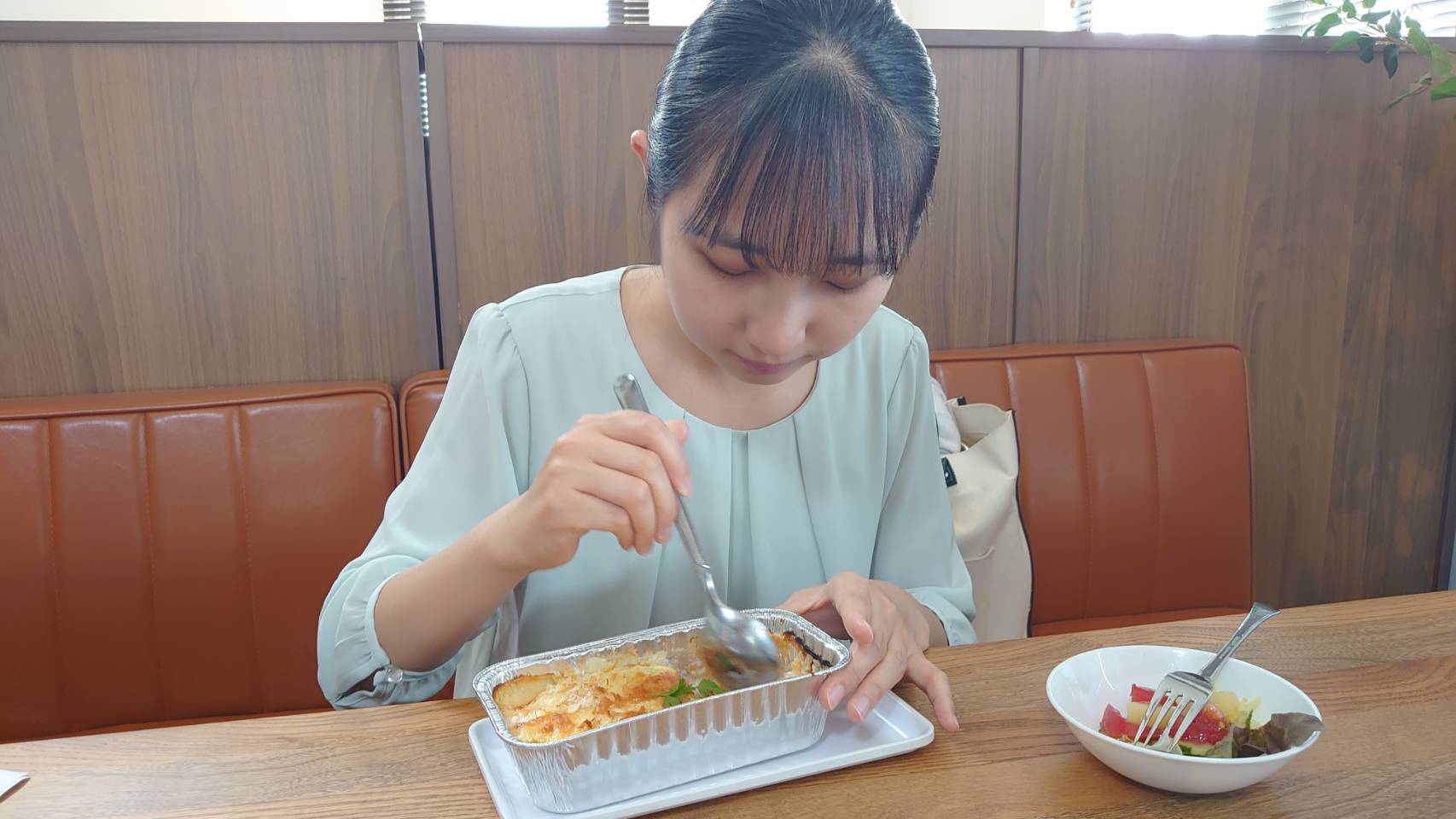 Iさんインターンシップ　まかないタイムの様子